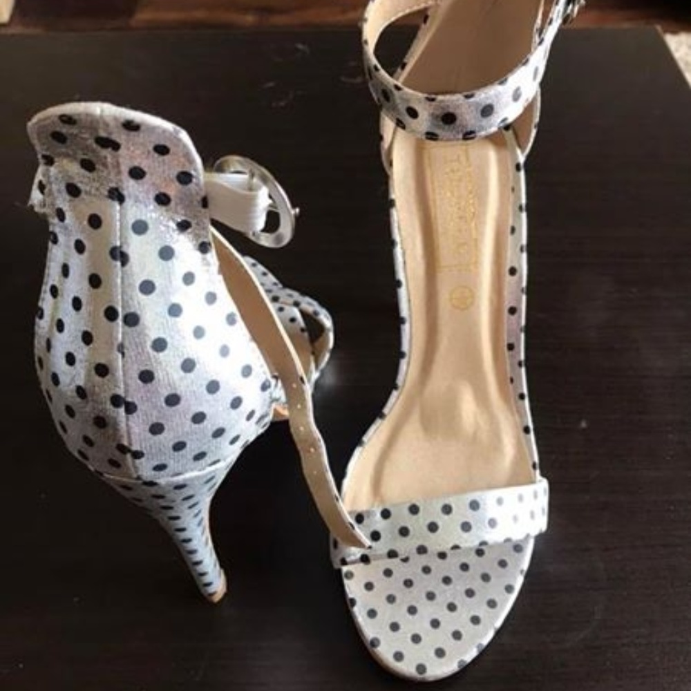 Peep-toe Heels